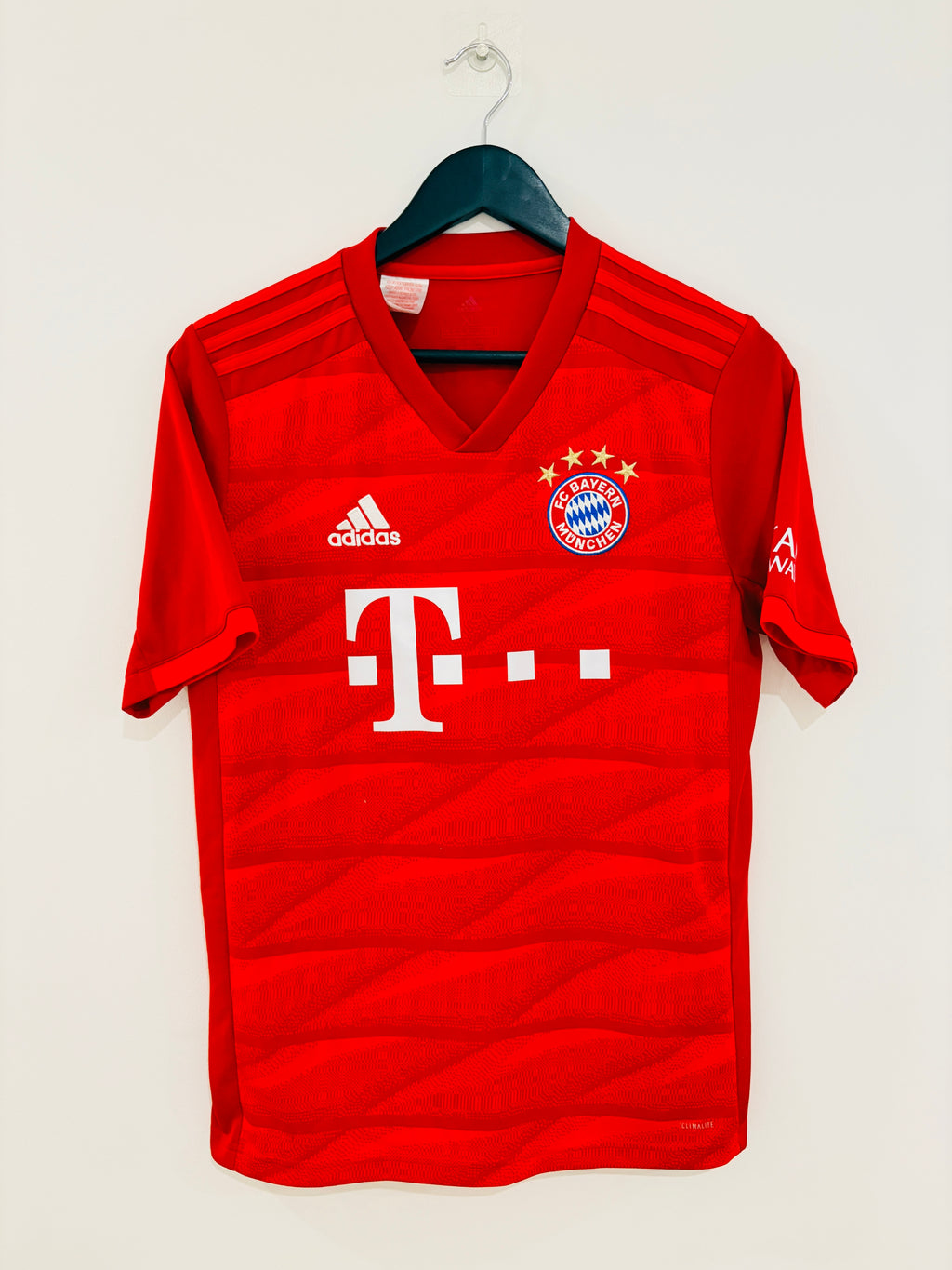 FC Bayern München Trikot 2019/2020 S #22 Serge Gnabry