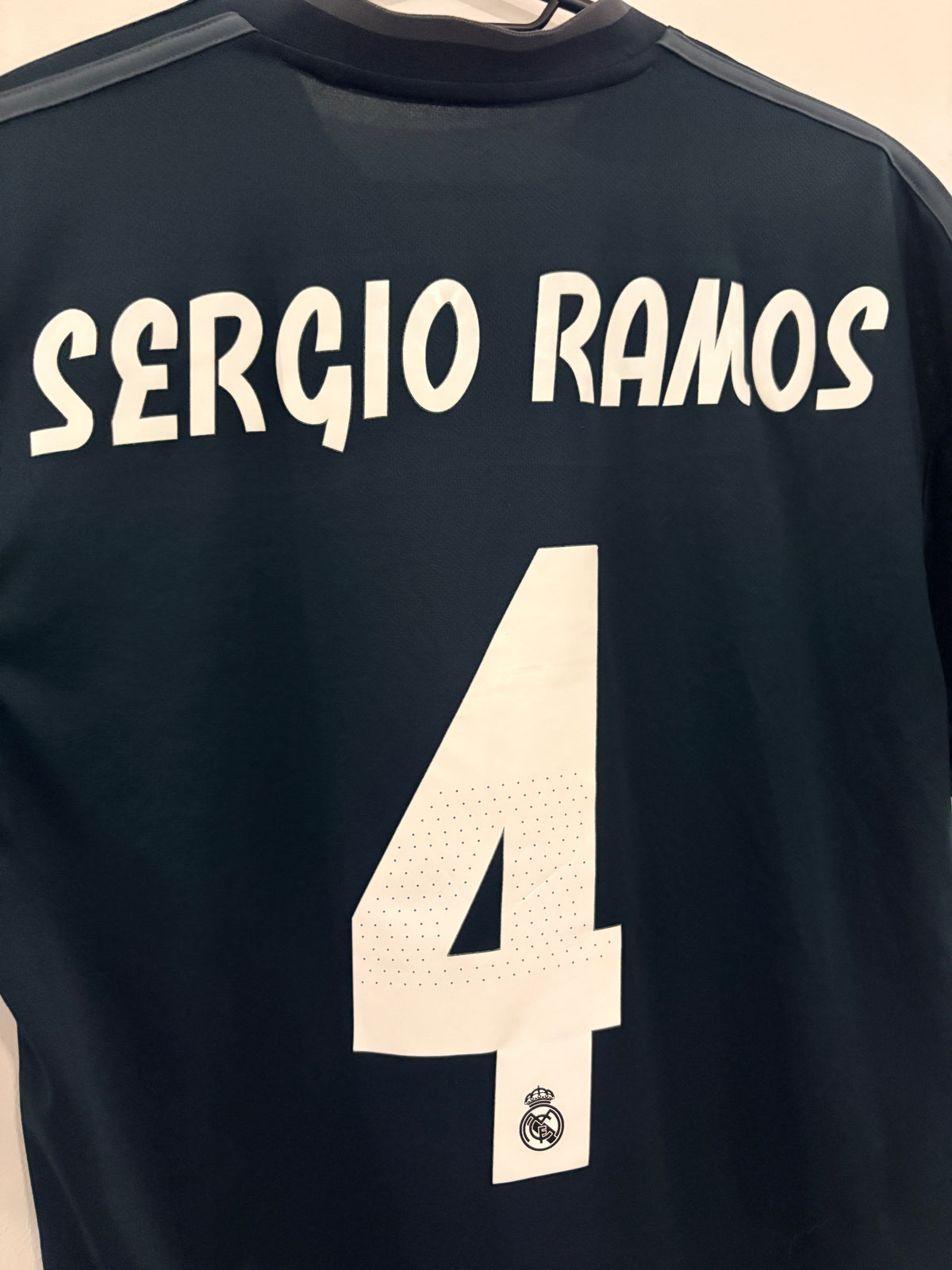 Real Madrid Auswärts Trikot 2018/2019 M #4 Sergio Ramos