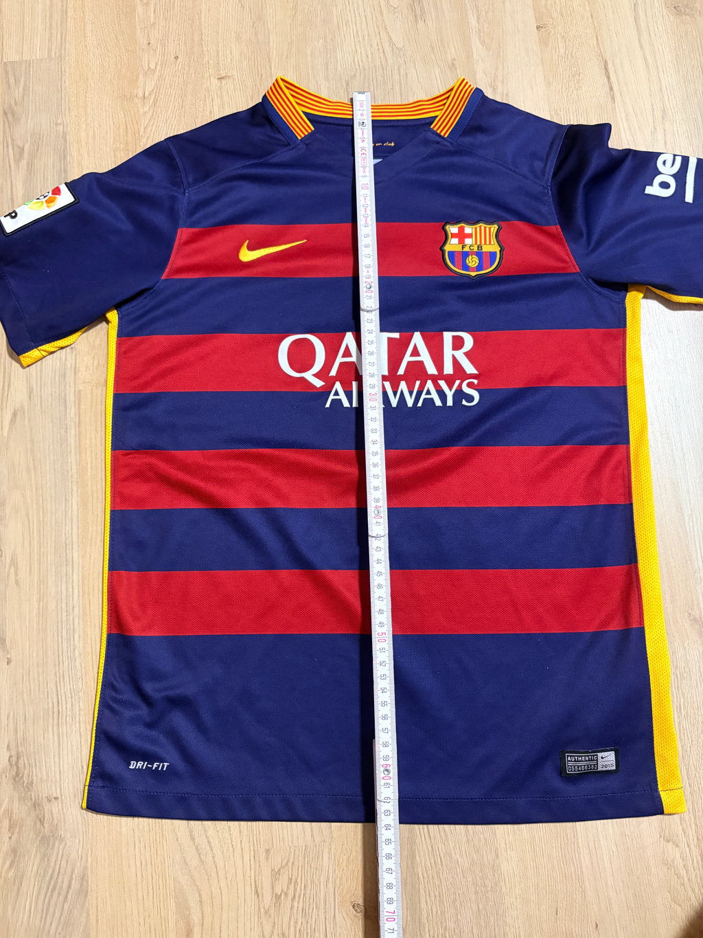 FC Barcelona Jersey 2015/2016 S #8 Andres Iniesta