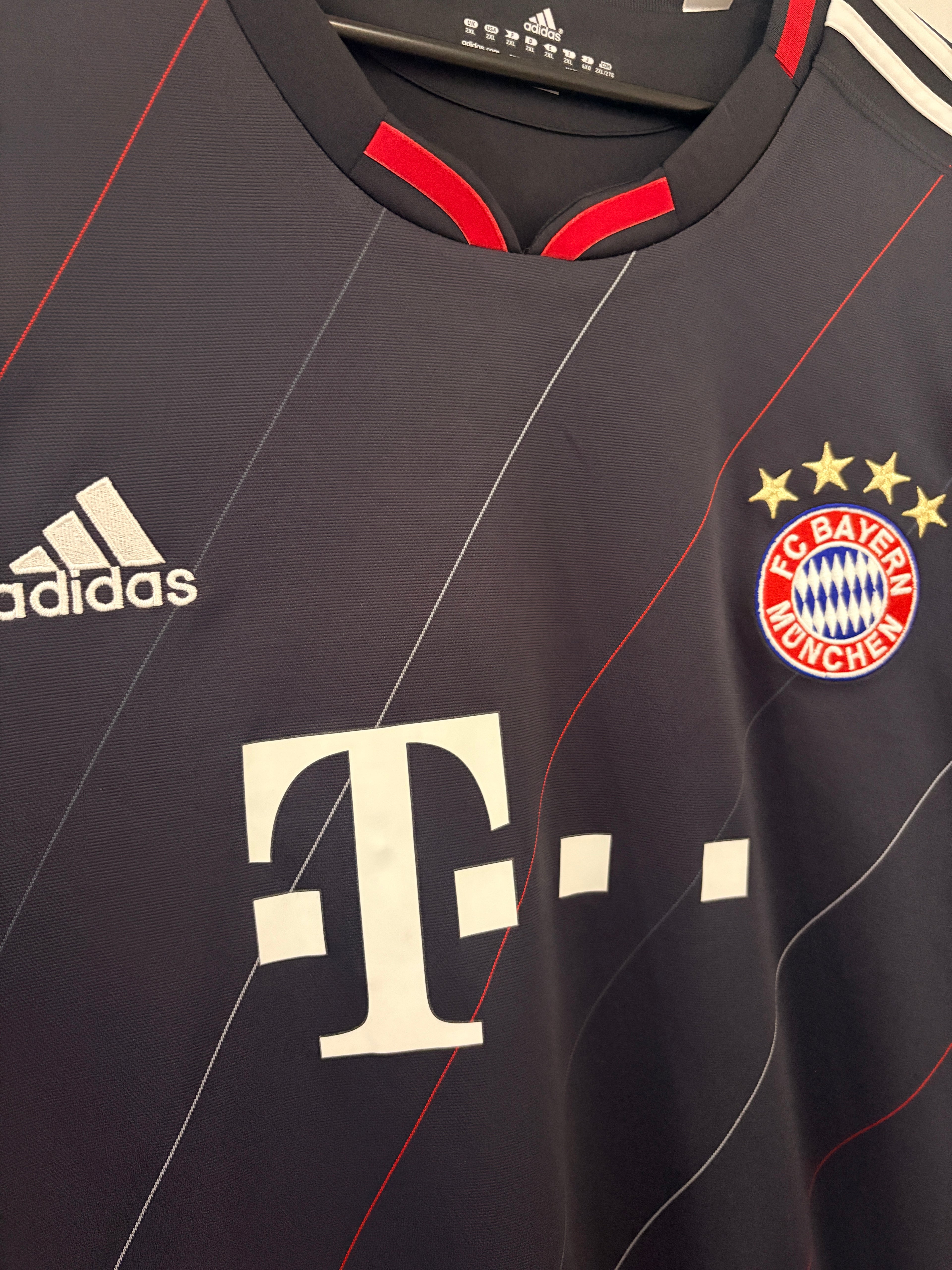 FC Bayern München Auswärts Trikot 2010/2011 XXL #31 Bastian Schweinsteiger