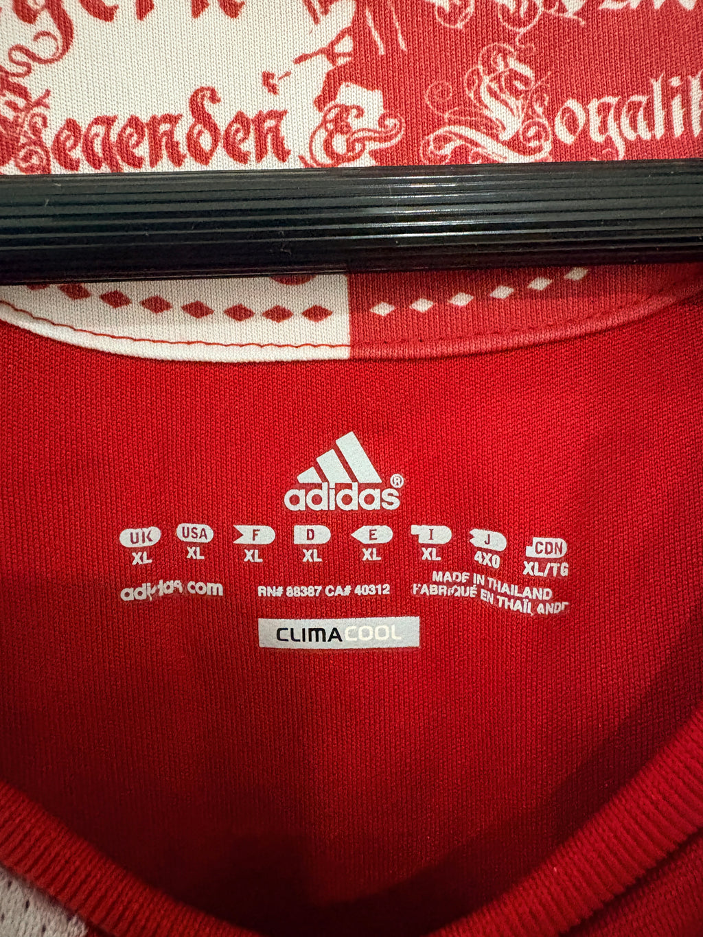 FC Bayern München Trikot 2010/2011 XL #33 Mario Gomez