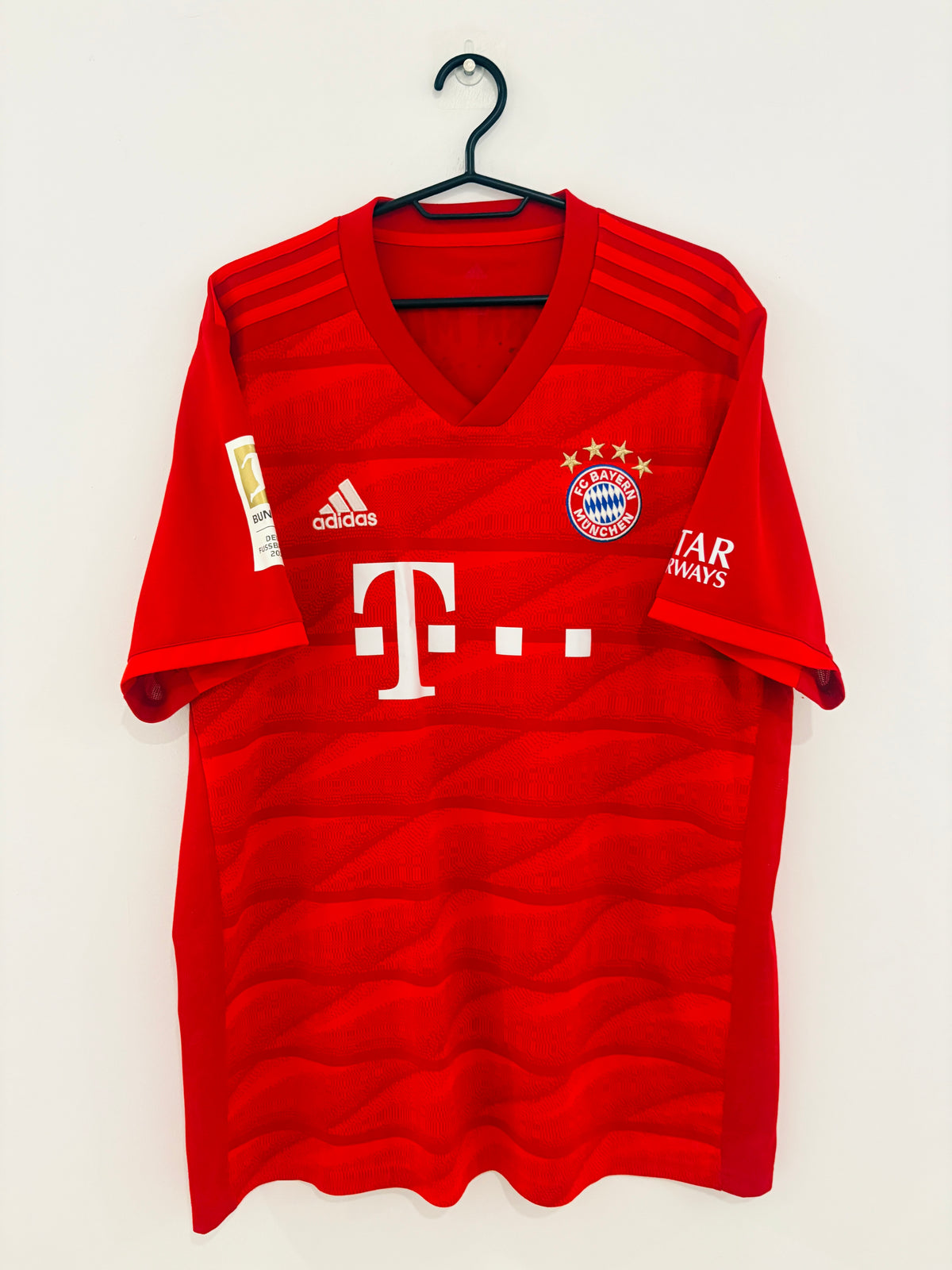 FC Bayern München Heim Trikot 2019/2020 XL #19 Alphonso Davies