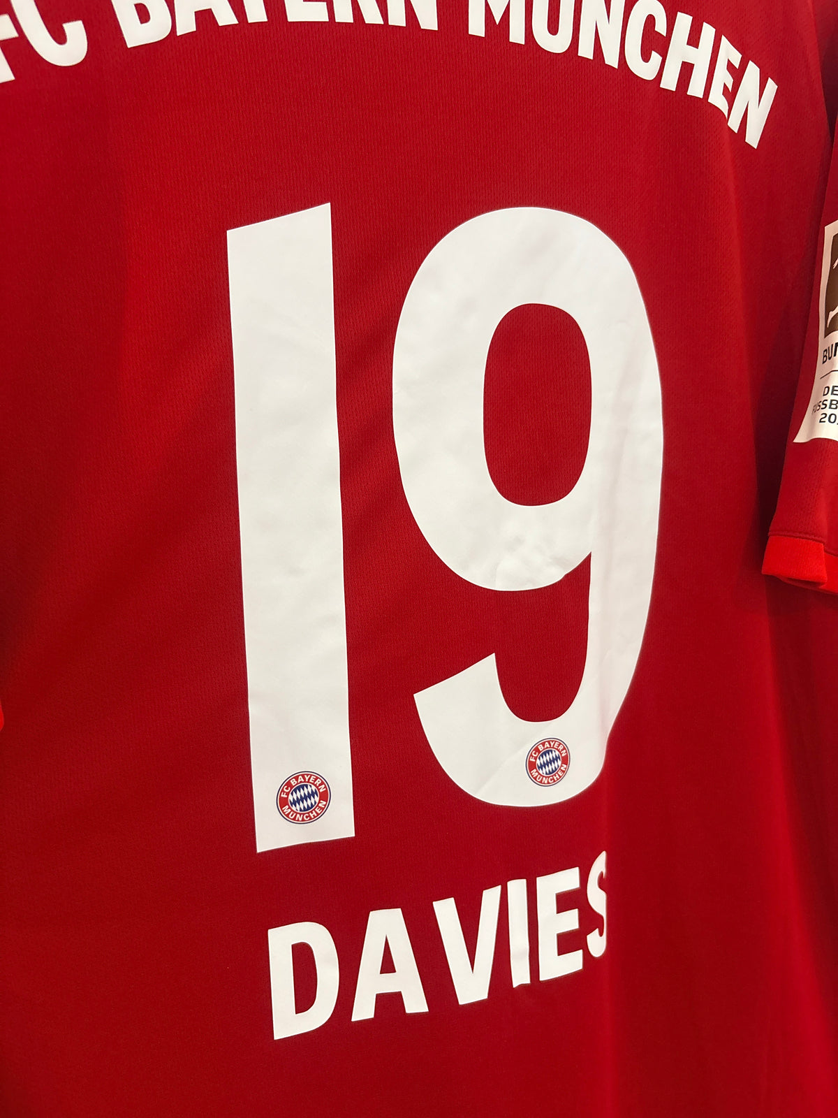 FC Bayern München Heim Trikot 2019/2020 XL #19 Alphonso Davies