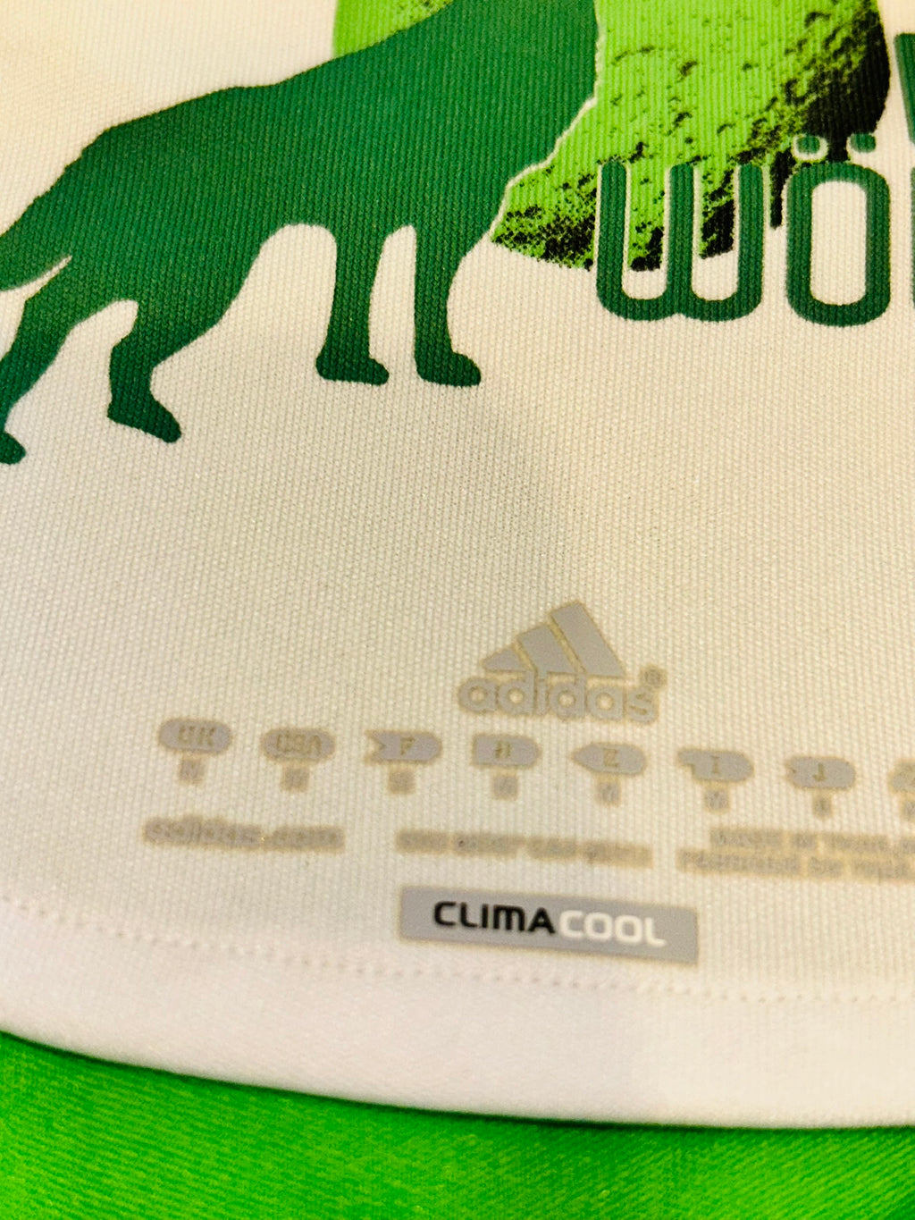 VFL Wolfsburg Trikot 2011/2012 M #18 Mario Mandzukic + Autogramme