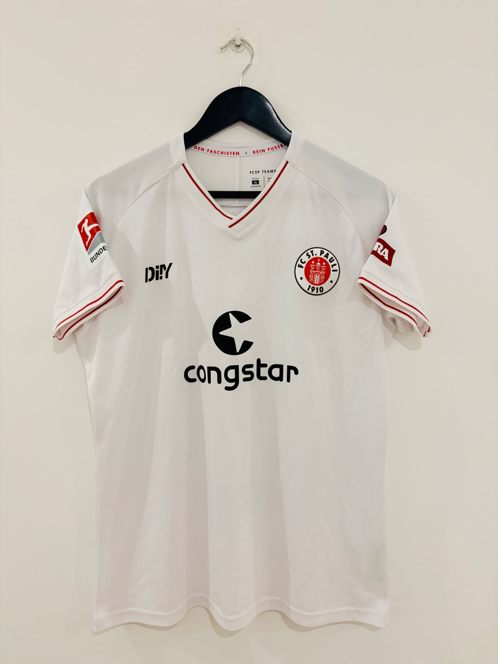 FC St. Pauli Trikot 2021/22 XL #14 Afeez Aremu + Autogramm