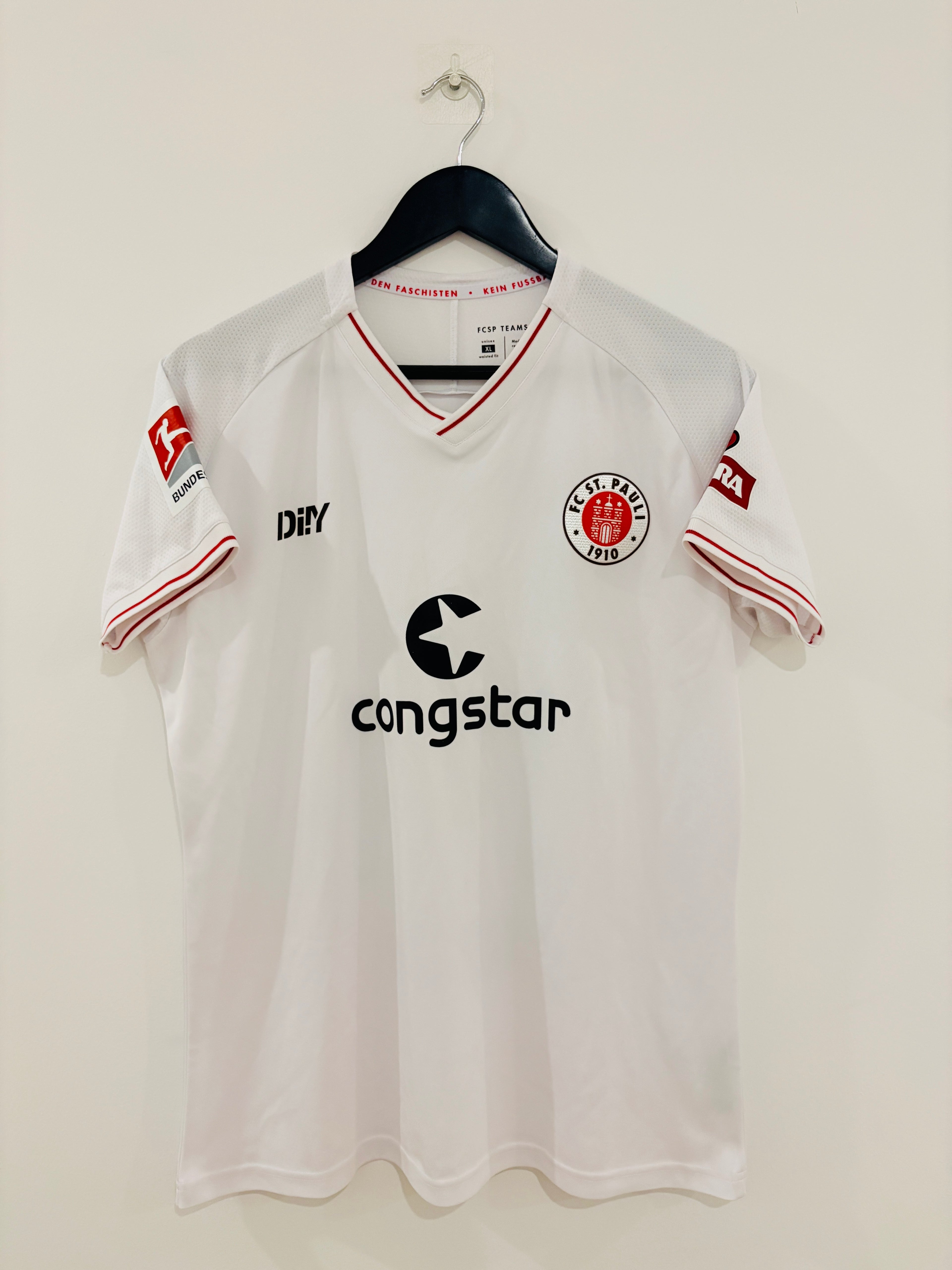 FC St. Pauli Trikot 2021/22 XL #14 Afeez Aremu + Autogramm