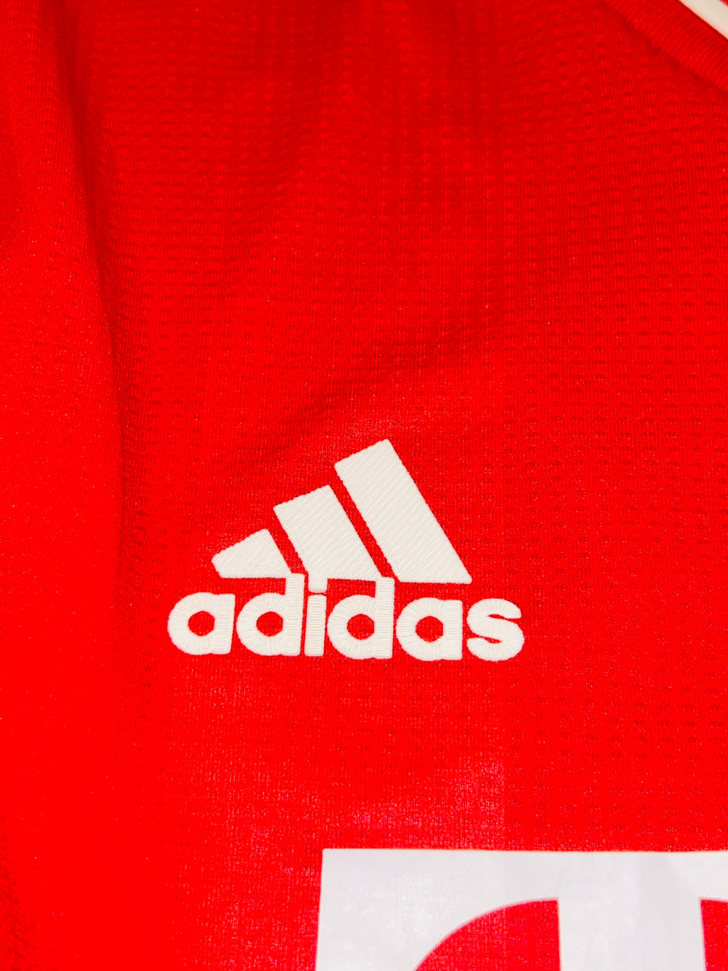 FC Bayern München Trikot 2020/2021 M #19 Alphonso Davies