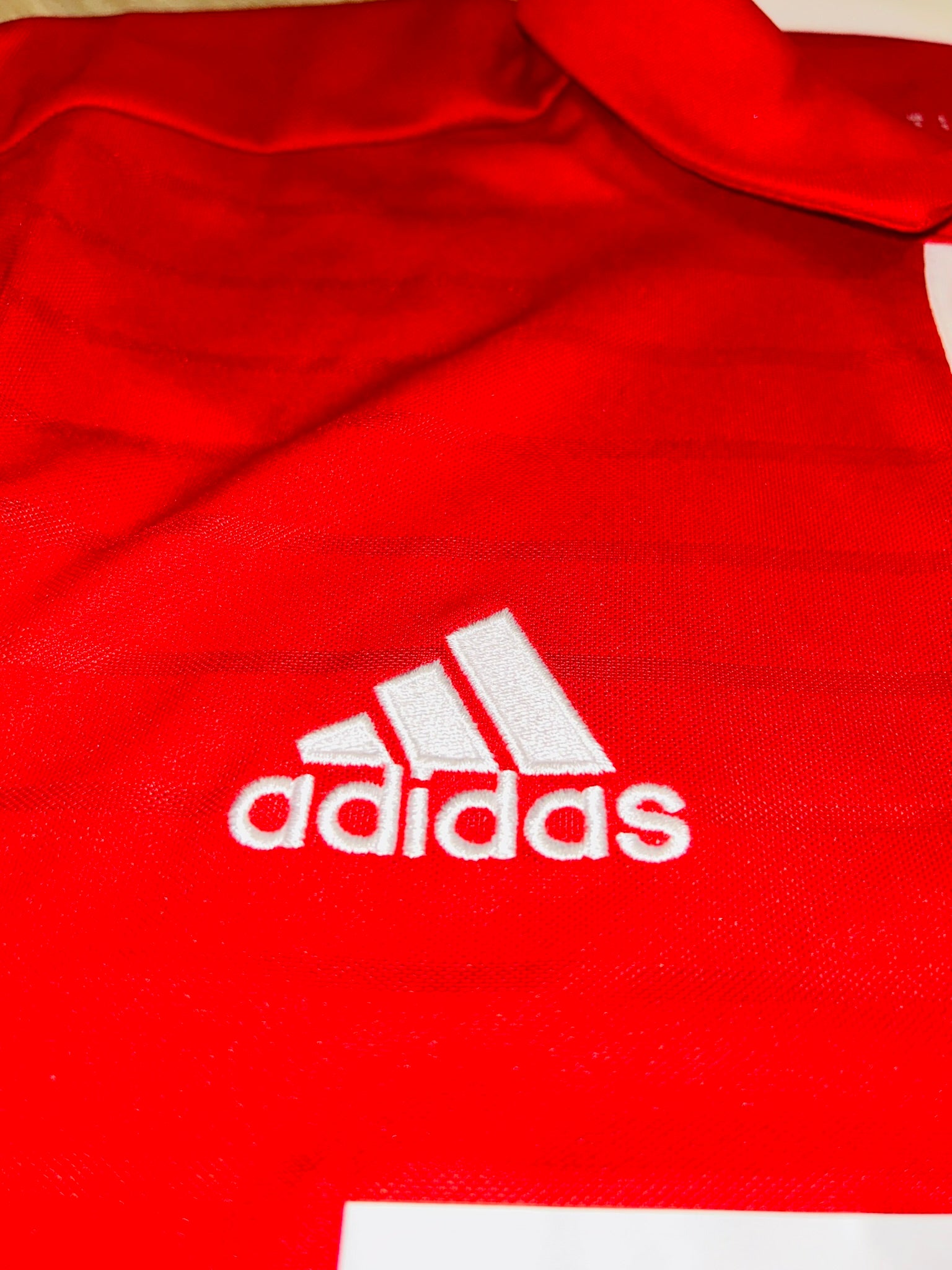 FC Bayern München Trikot 2016/2017 S Neu mit Etikett/BNWT