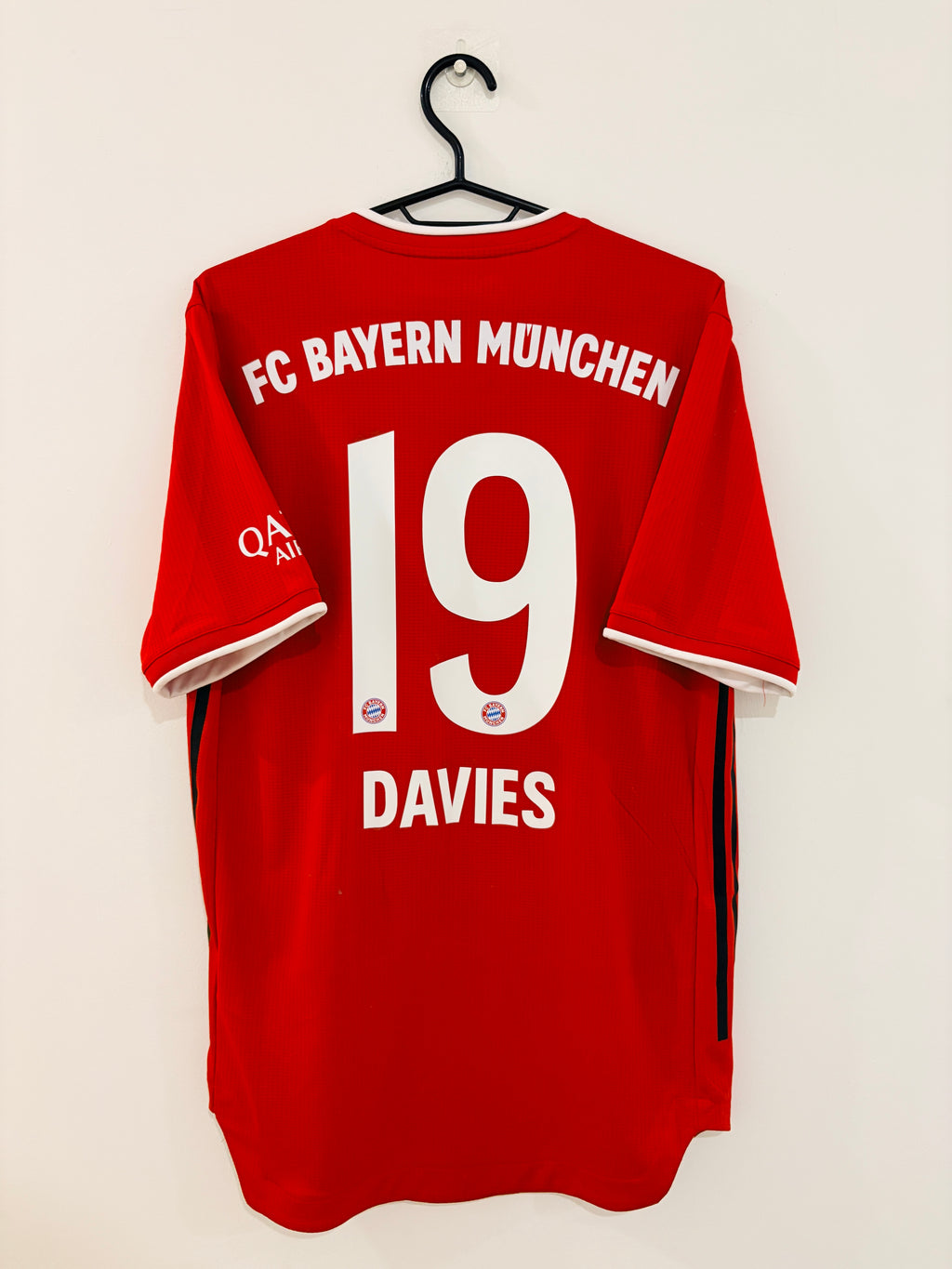 FC Bayern München Heim Trikot 2020/2021 M #19 Alphonso Davies