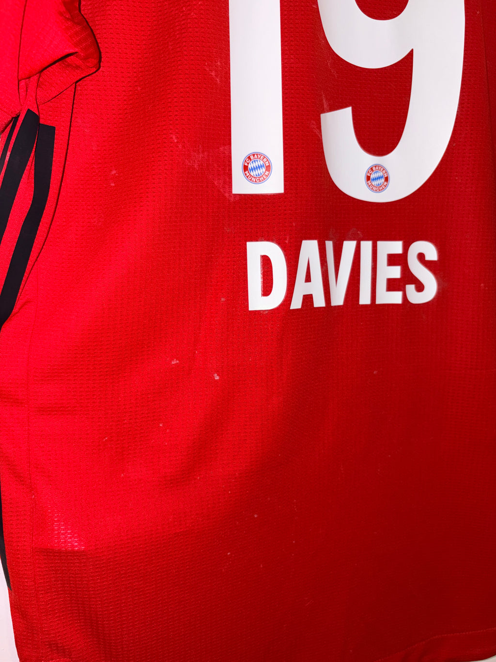 FC Bayern München Heim Trikot 2020/2021 M #19 Alphonso Davies