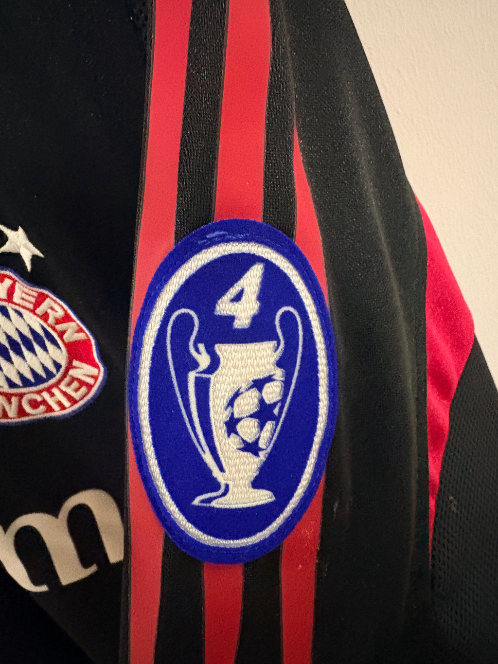FC Bayern Munich CL Jersey 2004/2005 L #8 Torsten Frings