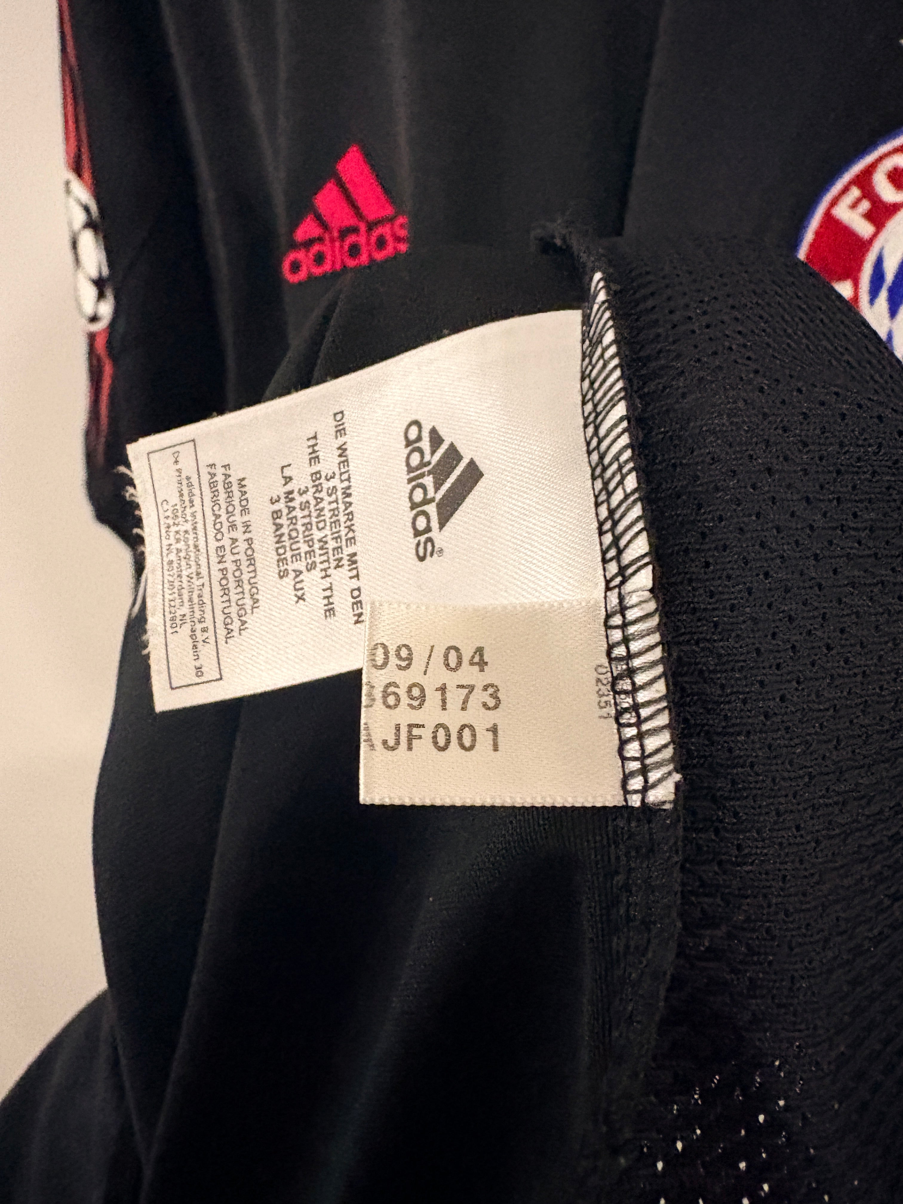 FC Bayern Munich CL Jersey 2004/2005 L #8 Torsten Frings