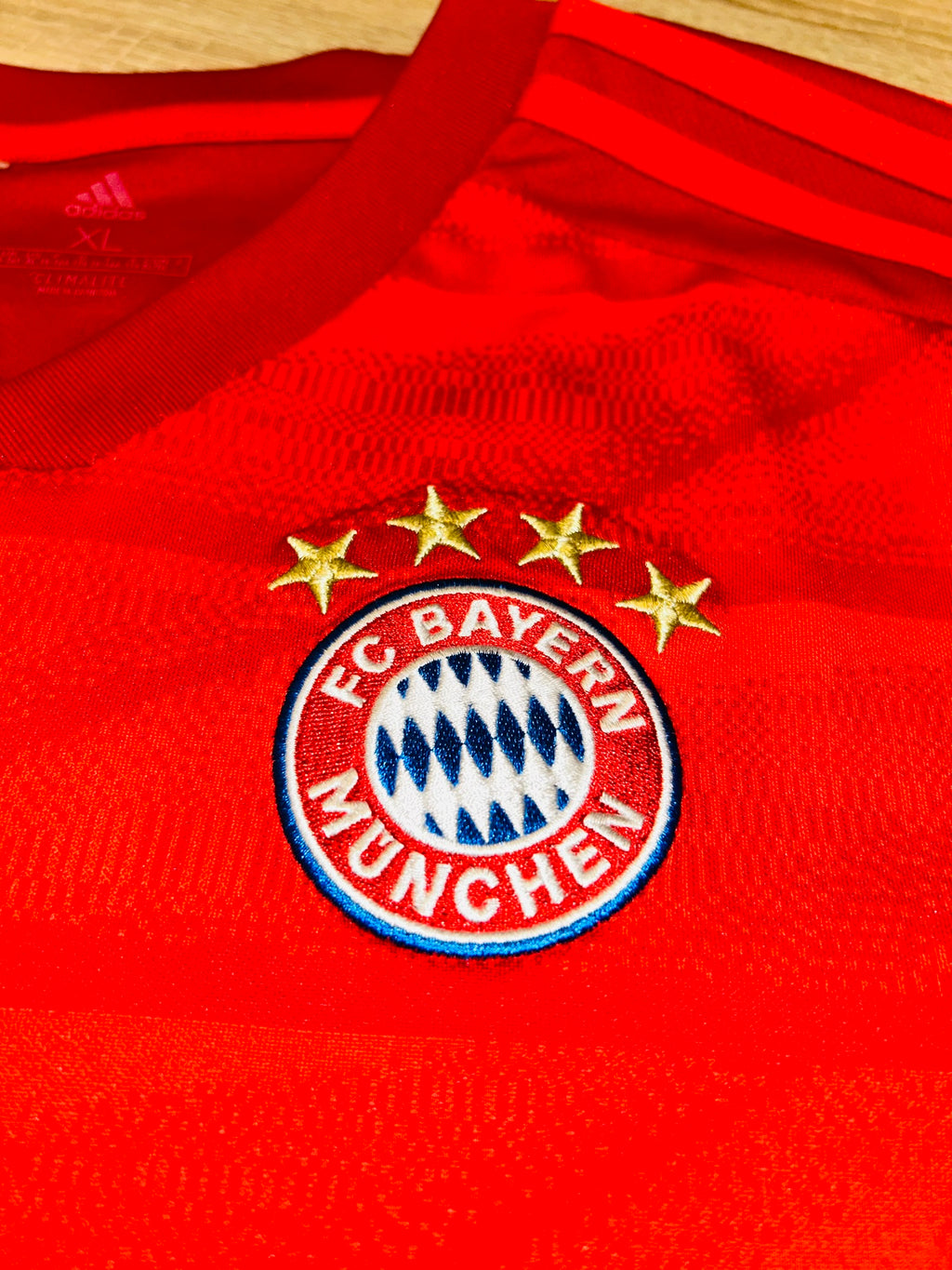 Bayern München Trikot 2019/2020 S #21 Lucas Hernandez