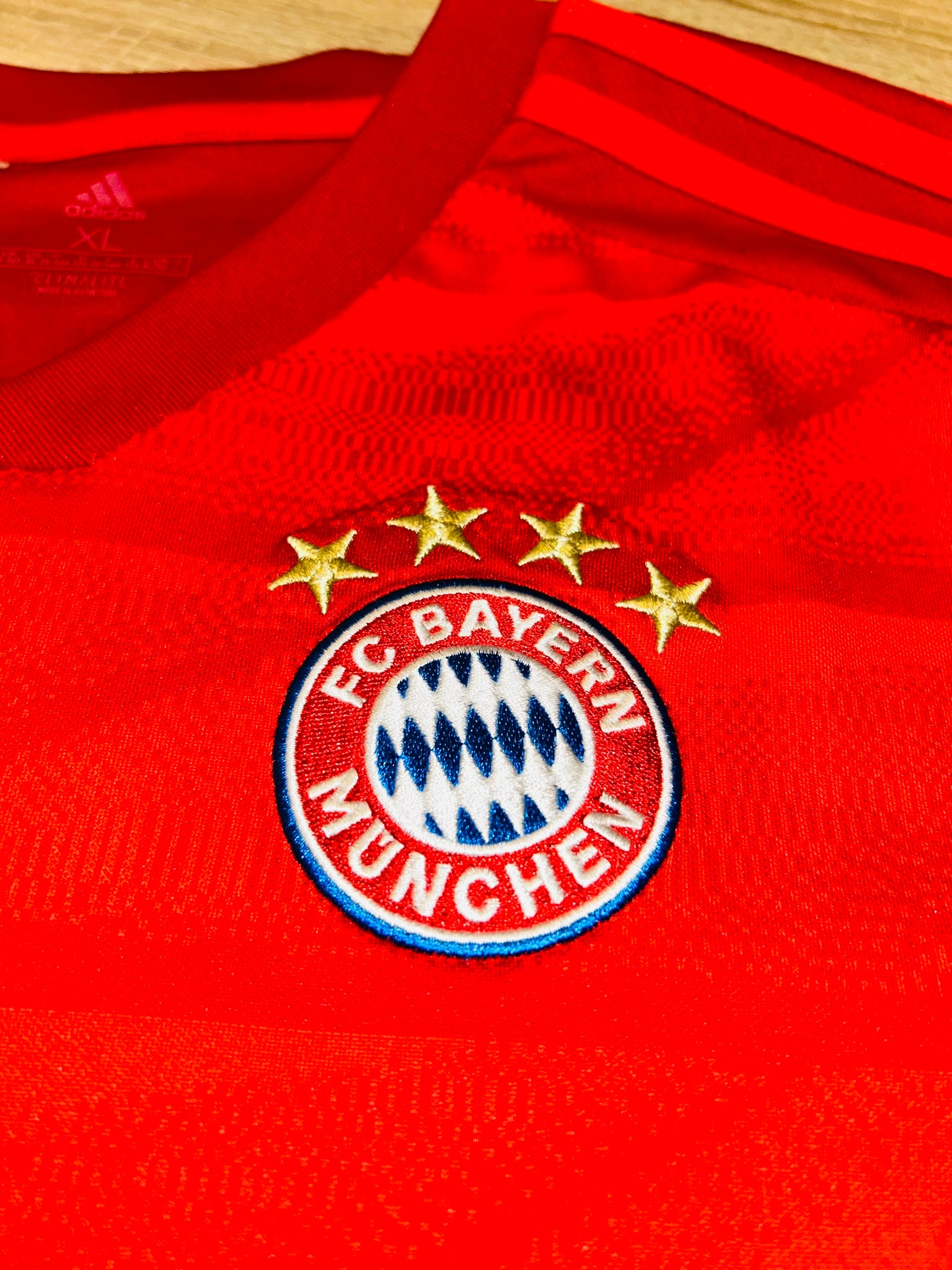 Bayern München Trikot 2019/2020 S #21 Lucas Hernandez