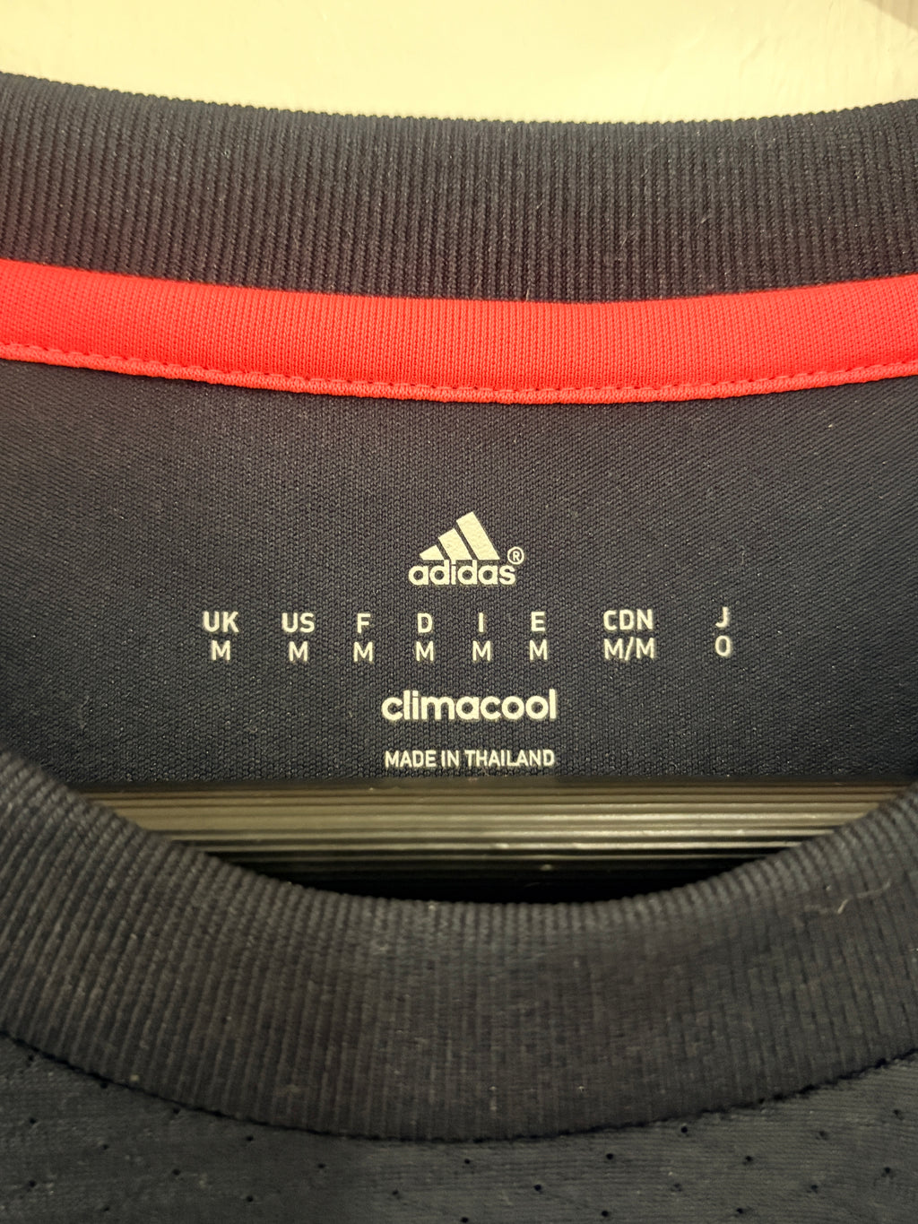 FC Bayern München Trikot 2015/2016 M #27 David Alaba