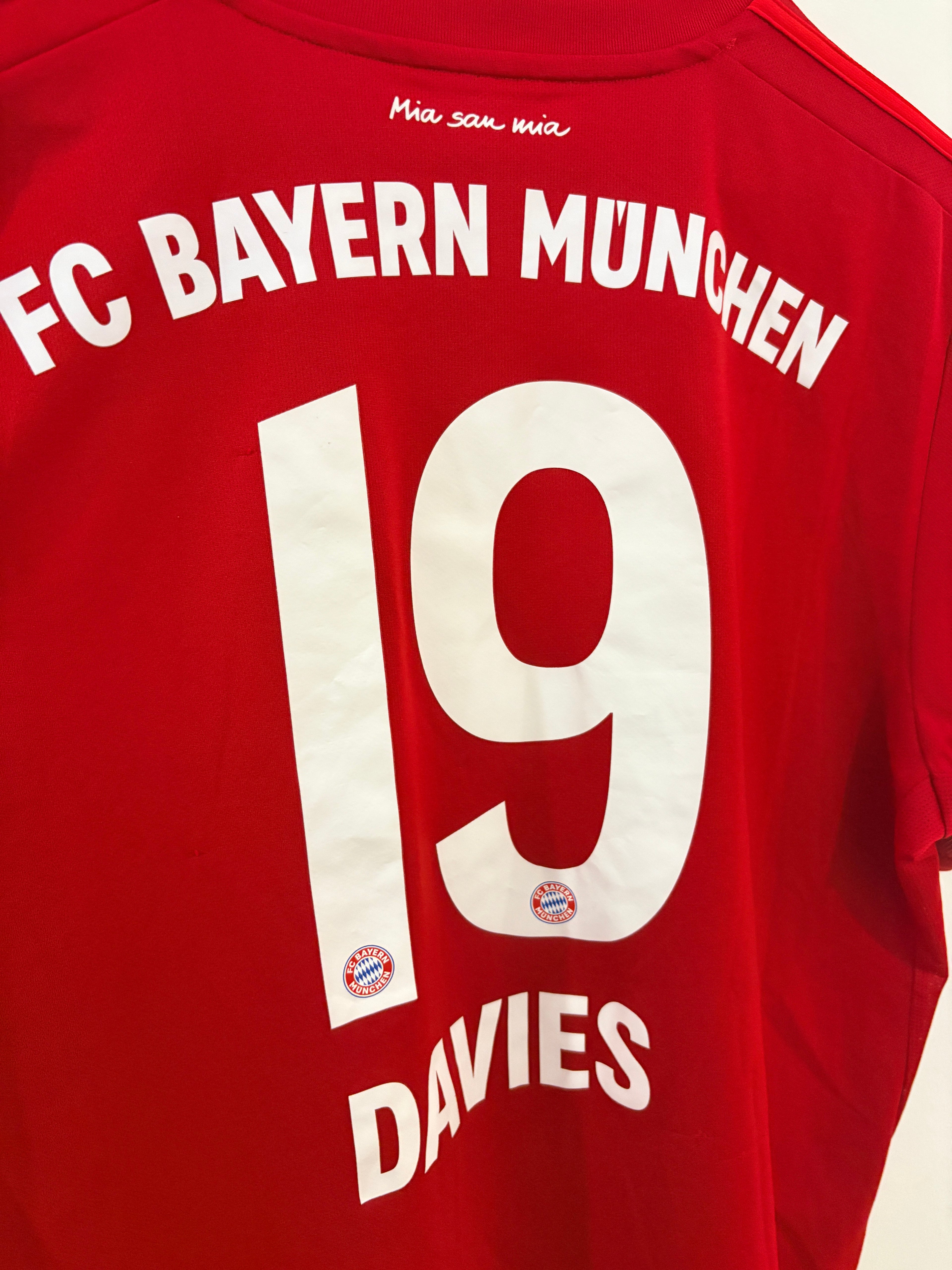 FC Bayern München Trikot 2019/2020 XL #19 Alphonso Davies