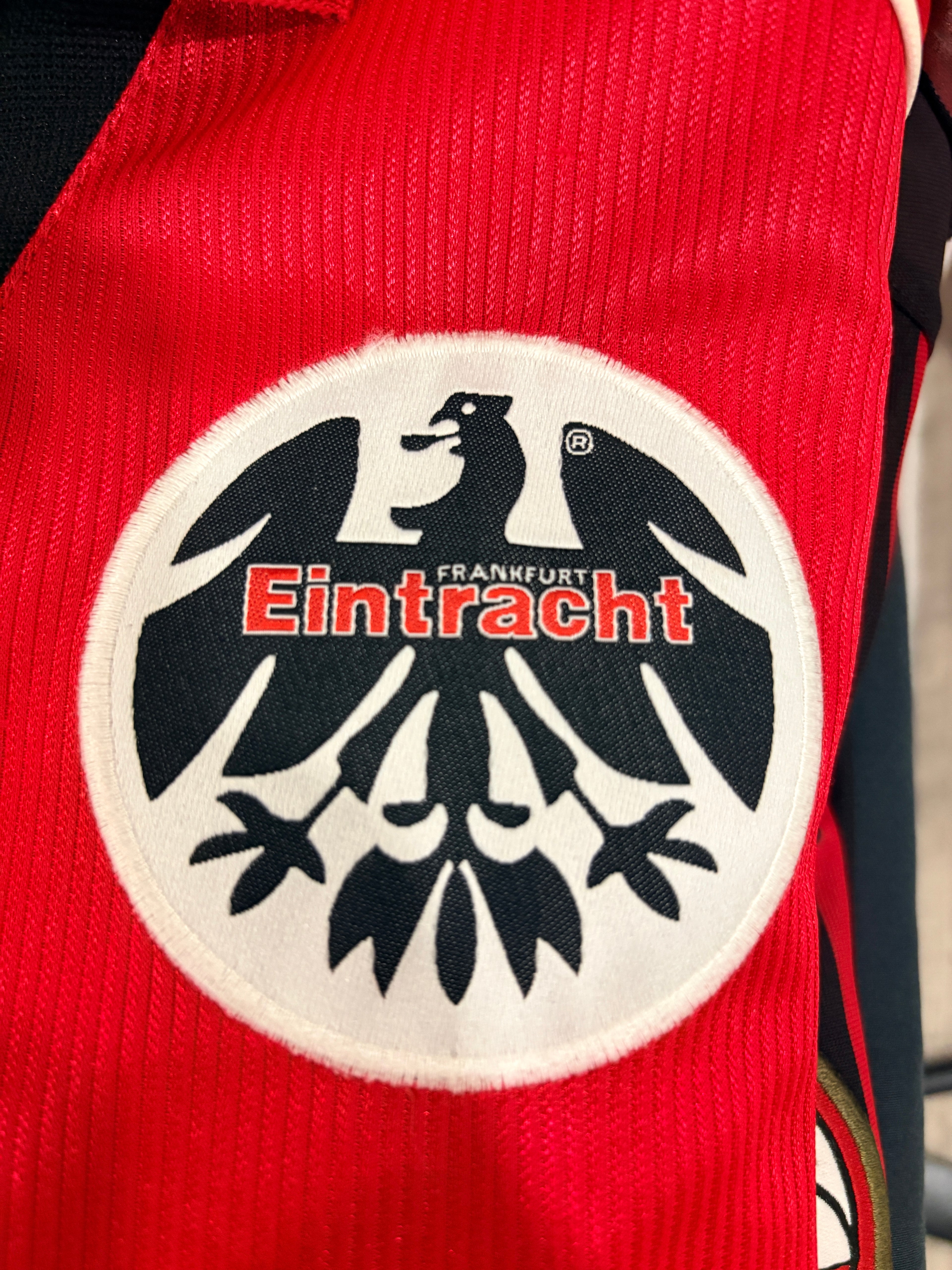 SG Eintracht Frankfurt Trikot 1998/1999 S (schwarzer Sponsor/VIAG Interkom)
